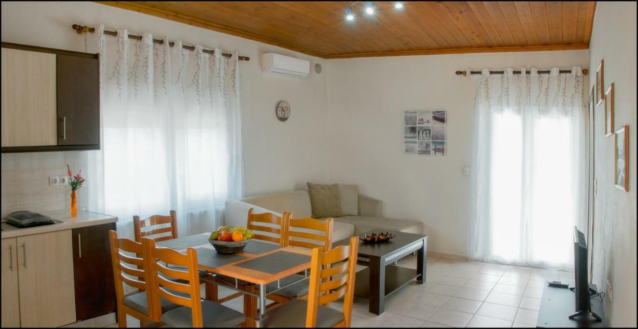 Sunray Separate Villa Skala Sotiros Exterior foto