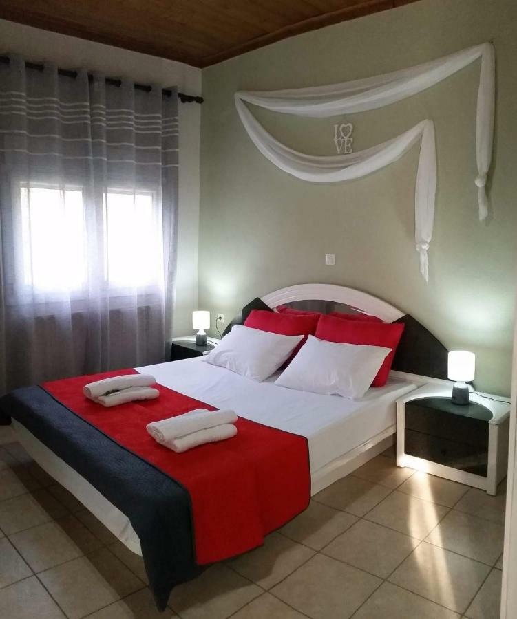 Sunray Separate Villa Skala Sotiros Exterior foto