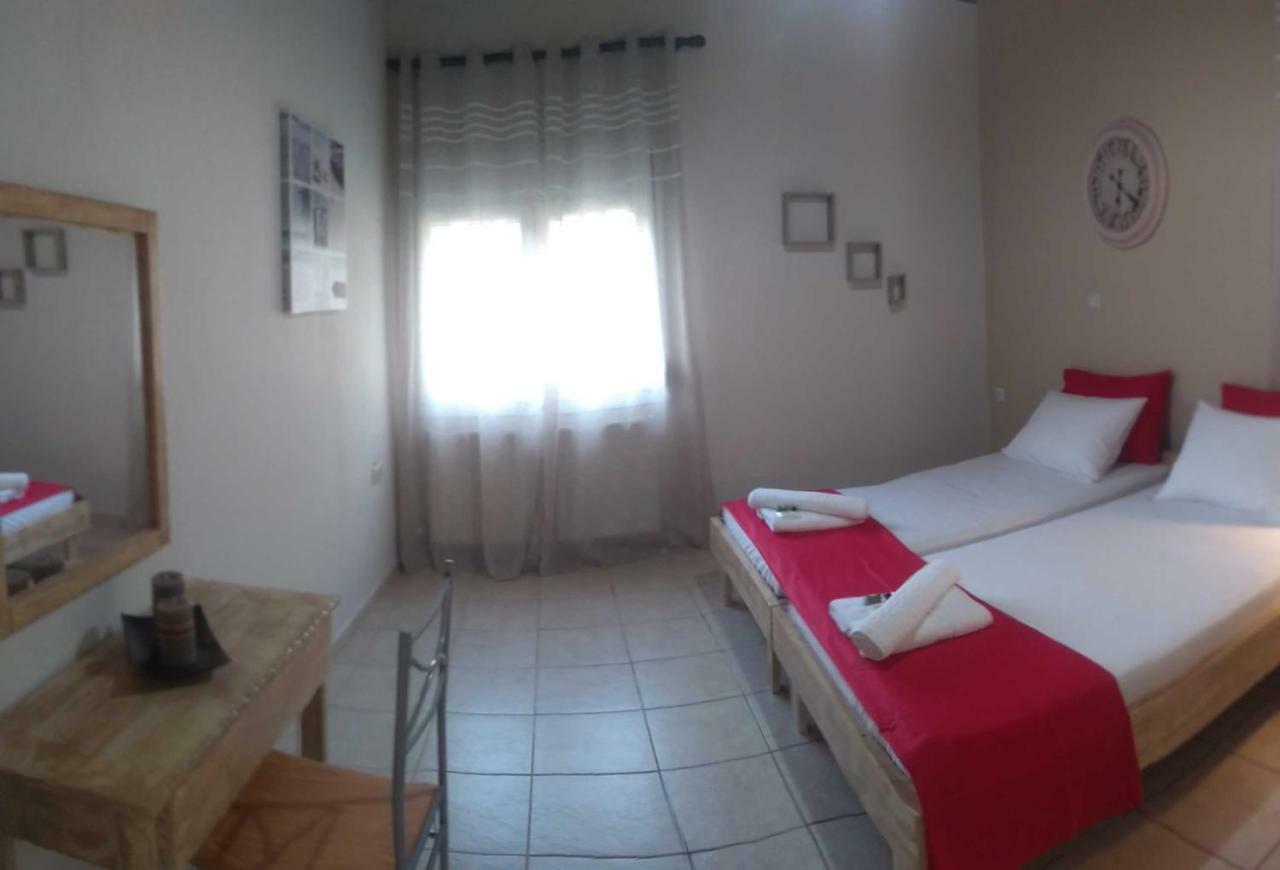Sunray Separate Villa Skala Sotiros Exterior foto